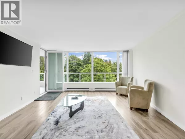 North Vancouver, BC V7H2X4,995 ROCHE POINT DR #406