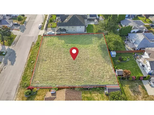 Surrey, BC V3R9C1,15481 91 AVENUE