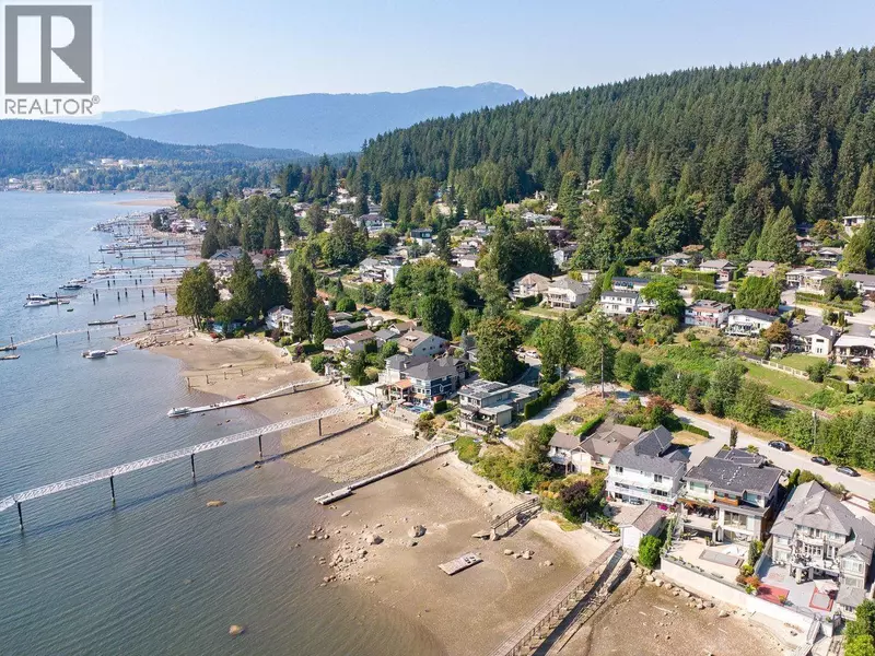 668 ALDERSIDE ROAD, Port Moody, BC V3H3A5
