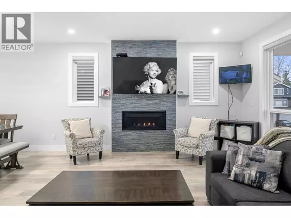 Maple Ridge, BC V2W0K3,24629 105A AVENUE