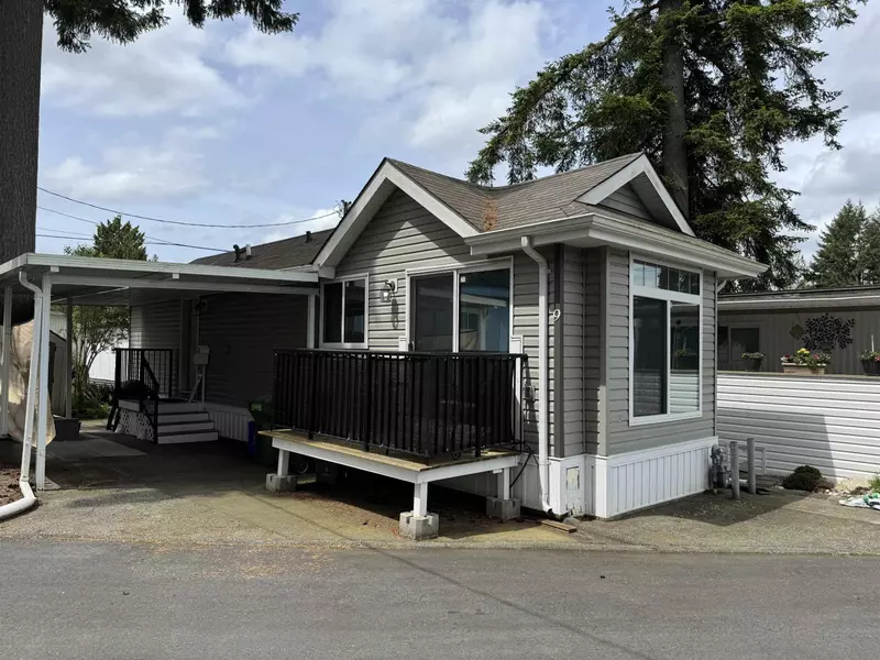 24330 FRASER #9, Langley, BC V2Z1N2