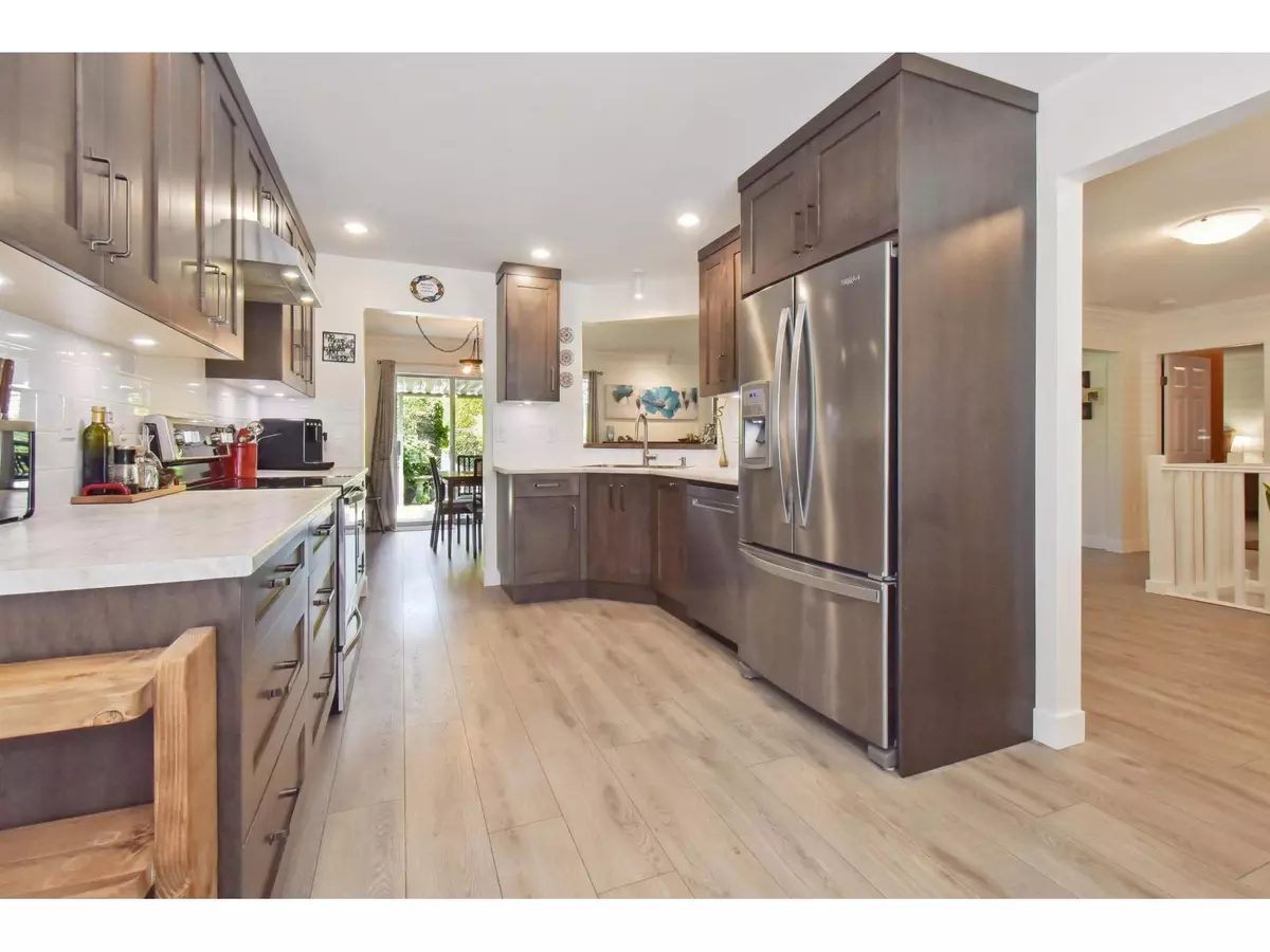 Abbotsford, BC V2T4W5,2475 EMERSON ST #17