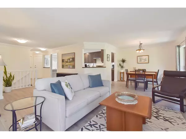 Abbotsford, BC V2T4W5,2475 EMERSON ST #17