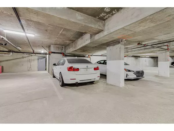 Abbotsford, BC V2S0M6,32838 LANDEAU PL #308