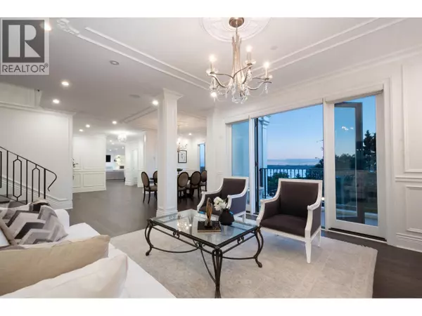 West Vancouver, BC V7V3M8,4135 BURKEHILL PLACE