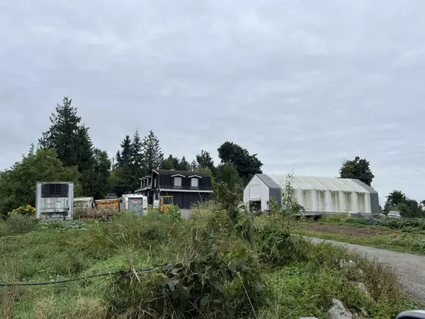 6863 BRADNER ROAD, Abbotsford, BC V4X2C6