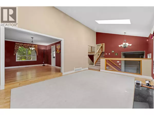 Richmond, BC V6Y2X2,8340 LUNEN ROAD