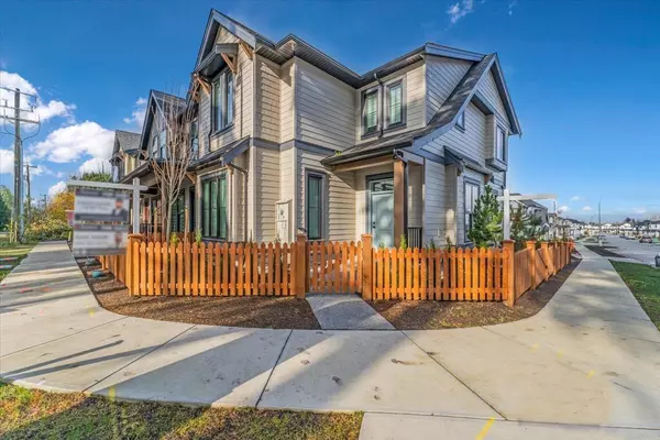 20489 74B AVENUE, Langley, BC V2Y1V5