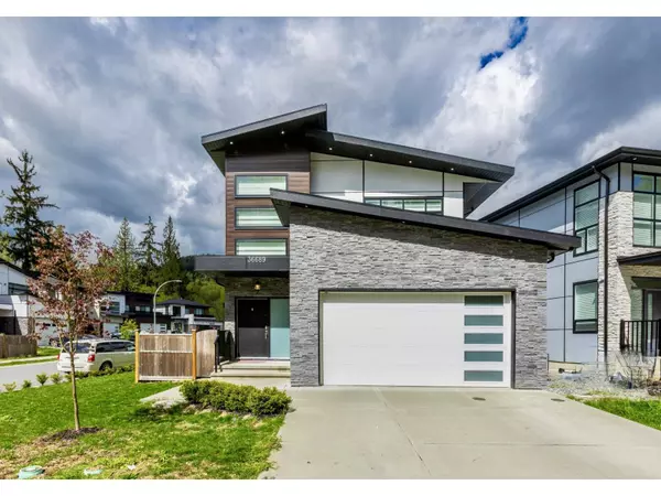 36689 DIANNE BROOK AVENUE, Abbotsford, BC V3G0H4