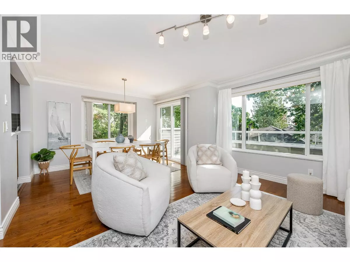 Port Moody, BC V3H4T3,181 RAVINE DR #4