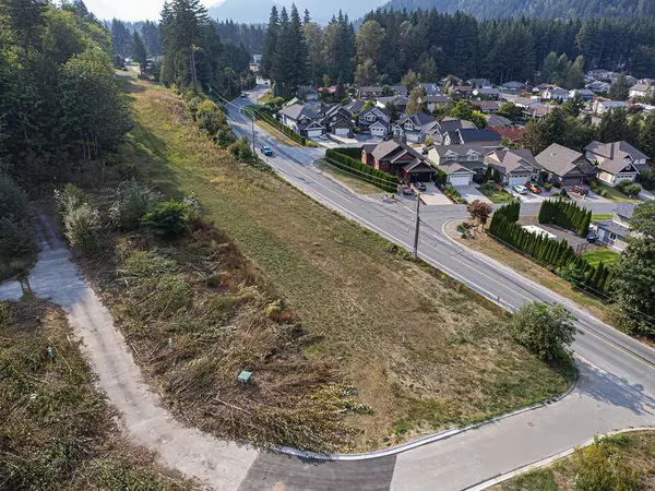 Hope, BC V0X1L1,66026 KAWKAWA LAKE RD #1