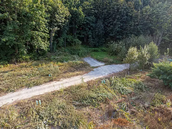 Hope, BC V0X1L1,66026 KAWKAWA LAKE RD #3