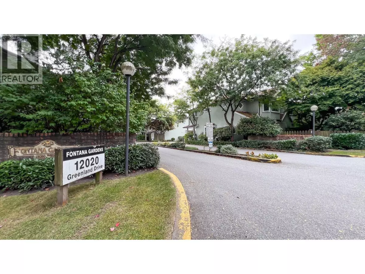 Richmond, BC V6V2M8,12020 GREENLAND DR #15