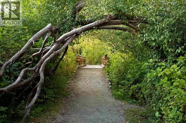 Anmore, BC V3H4Y7,2982 SUNNYSIDE ROAD