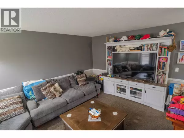 Fort St. John, BC V1J2E4,10219 102 AVENUE