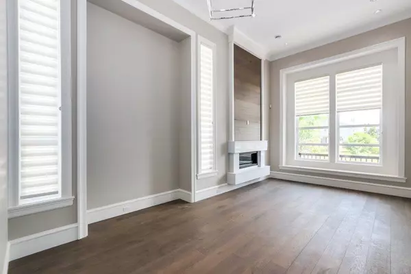 Delta, BC V4C4Y4,7961 112A STREET