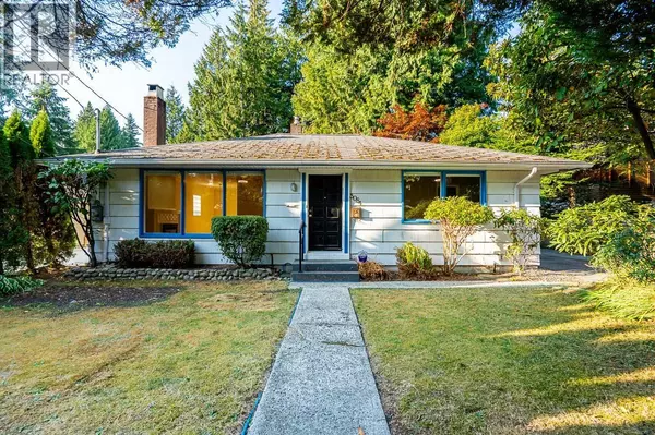 3084 PAISLEY ROAD, North Vancouver, BC V7R1C8