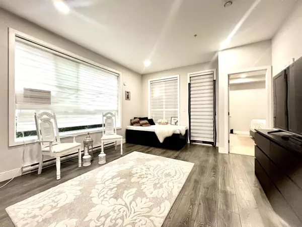 Delta, BC V4C0E5,11501 84 #113