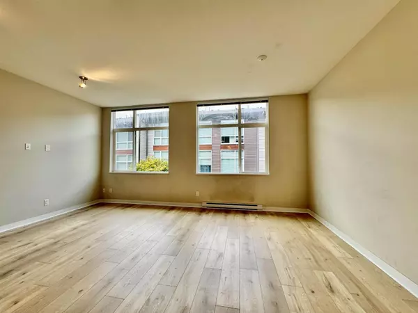 Surrey, BC V3Z6P4,16222 23A AVE #103