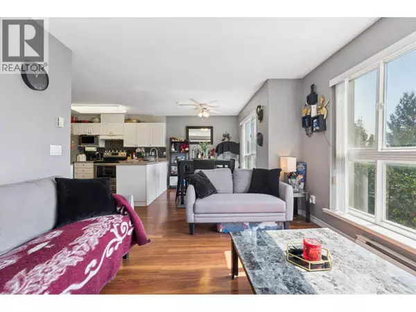 Maple Ridge, BC V2X2L5,22230 NORTH AVE #405