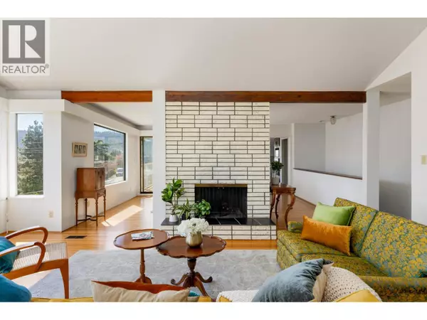 North Vancouver, BC V7G1P8,587 BEACHVIEW DRIVE