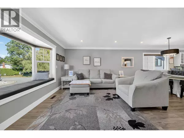 Maple Ridge, BC V2X8Y4,20140 BRUCE AVENUE