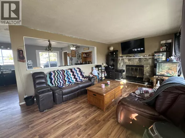 Fort St. John, BC V1J2W5,9808 112 AVENUE