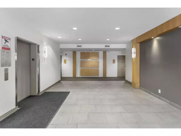 Abbotsford, BC V2S0C6,33539 HOLLAND AVE #203