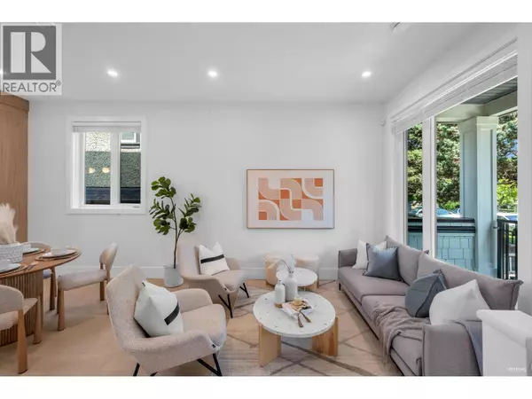 Vancouver, BC V5M4C6,3415 SEAFORTH DRIVE