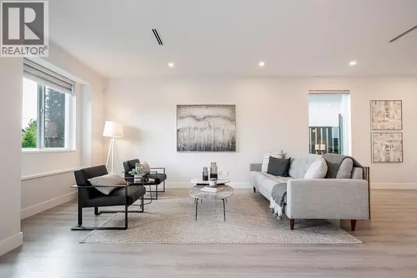 Coquitlam, BC V3K2T2,947 WALLS AVENUE