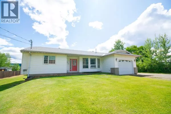 1002 MAPLE HEIGHTS ROAD, Quesnel, BC V2J3X3