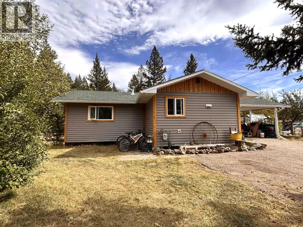 100 Mile House, BC V0K2E3,6201 FINN ROAD