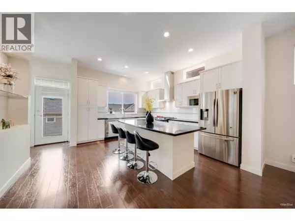 Coquitlam, BC V3B3H7,1249 SOBALL STREET