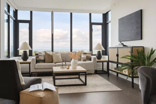 1588 JOHNSTON RD #1902, White Rock, BC V4B3Z7