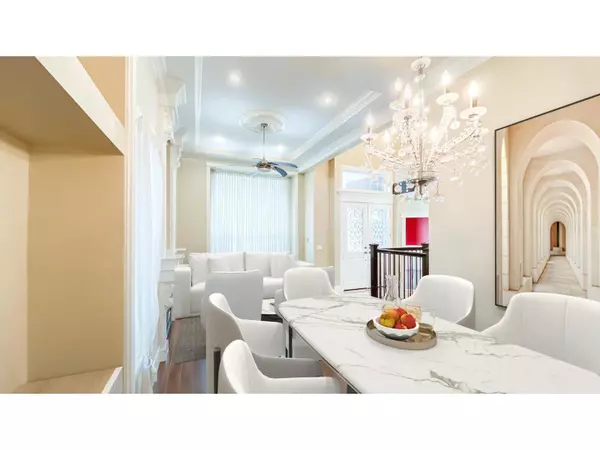 Surrey, BC V3V1E6,14059 91 AVENUE