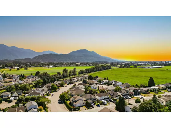 Chilliwack, BC V2R1G8,7147 ELWOOD DRIVE|Sardis West Vedder
