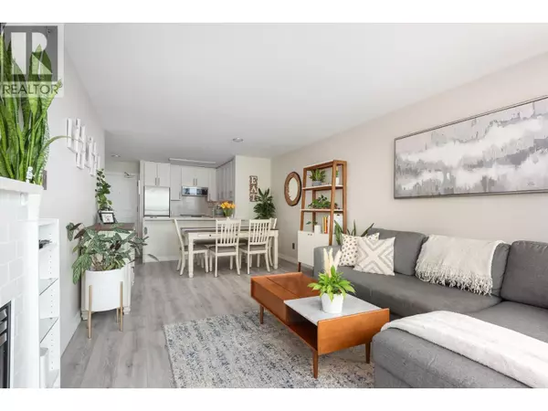 Burnaby, BC V5E4M9,6659 SOUTHOAKS CRES #905