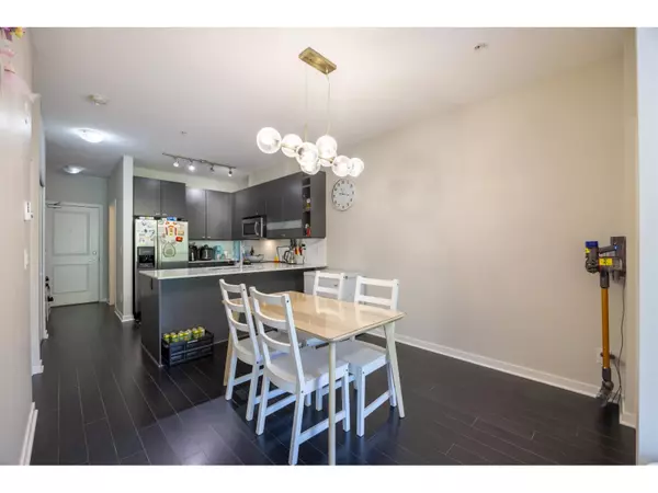 Langley, BC V3A0G4,5655 210A #222