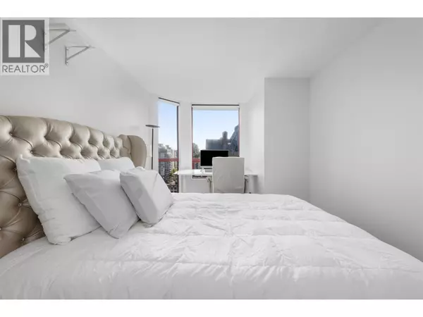 Vancouver, BC V6Z1B1,811 HELMCKEN ST #1401