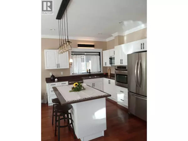 Gibsons, BC V0N1V7,764 GERUSSI LANE