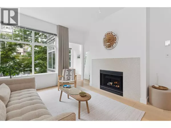 Vancouver, BC V6E1J9,1388 NELSON ST #302