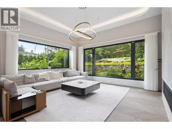 6363 BUCKINGHAM DRIVE, Burnaby, BC V5E4B5