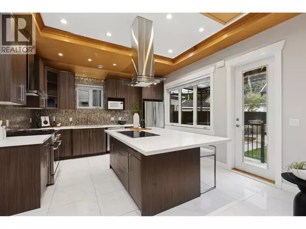 Vancouver, BC V5M2S9,3064 E 19TH AVENUE