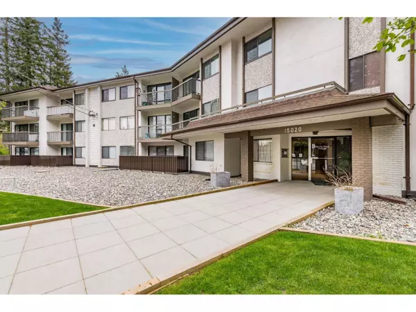 White Rock, BC V4B5A4,15020 NORTH BLUFF #208