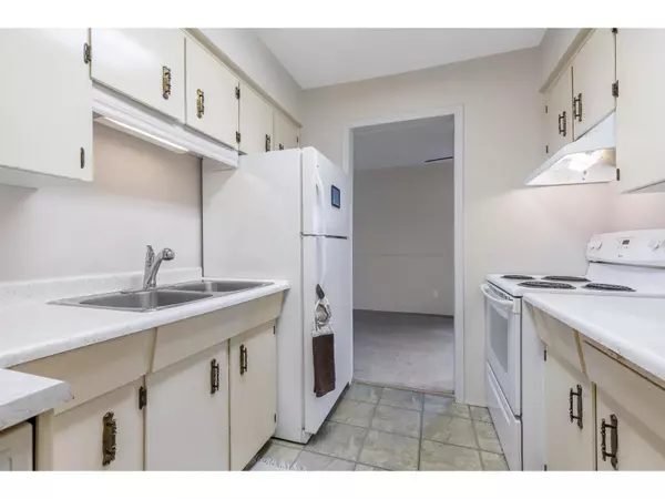 Abbotsford, BC V2T6N8,32040 PEARDONVILLE RD #308