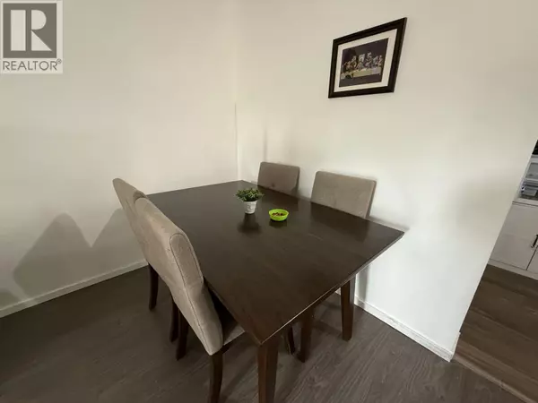 Port Coquitlam, BC V3B1H4,2055 SUFFOLK AVE #108