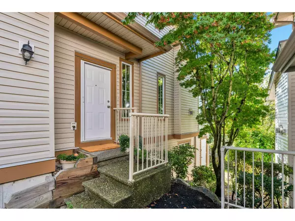 Abbotsford, BC V3G8H5,35287 OLD YALE RD #38