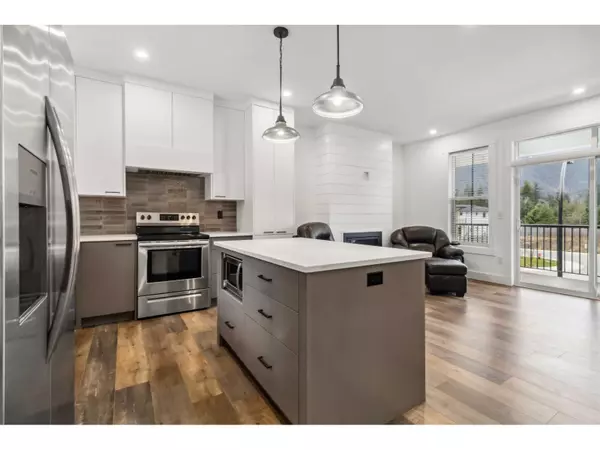 Hope, BC V0X1L2,63886 BEECH AVENUE|Hope