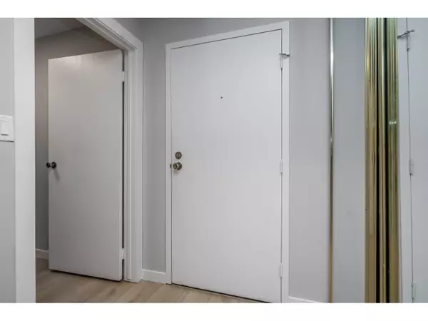 White Rock, BC V4B5A7,1561 VIDAL #309