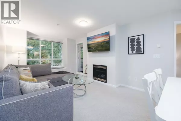 North Vancouver, BC V7J3V4,1111 LYNN VALLEY RD #201